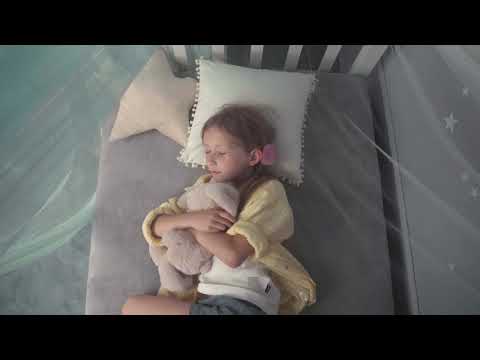 Hausbett Design Naturholz 90x200 cm mit 2 Schubladen livinity®